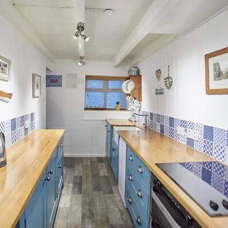 3 Bed In Oc-g29738 *