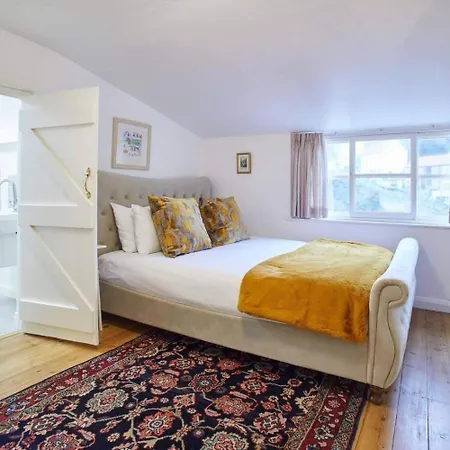 3 Bed In Oc-g29738